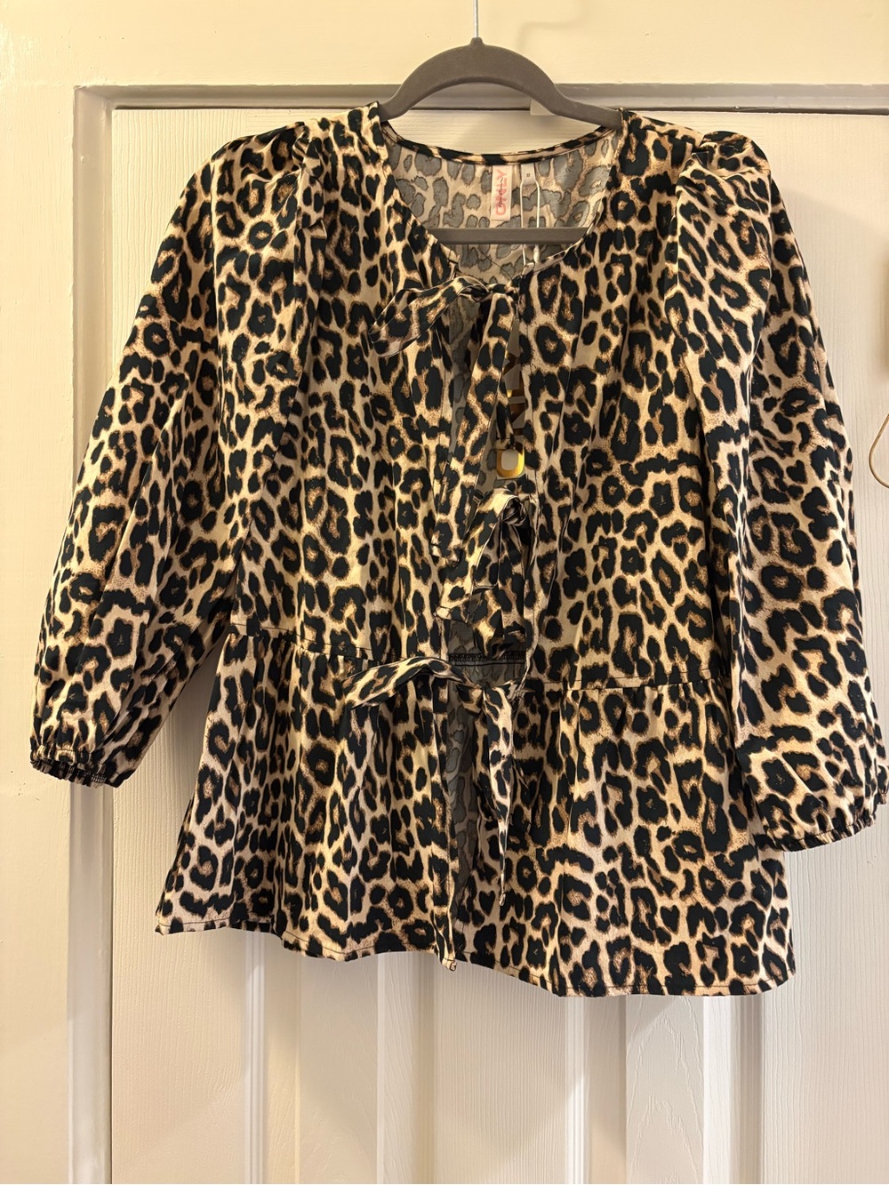 Only puff sleeve Blouse
